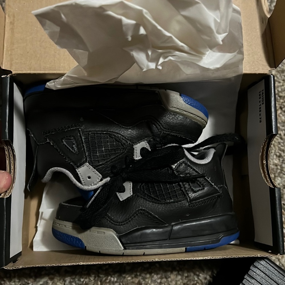 Jordan 4 Motorsport alternative